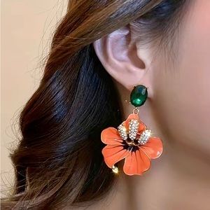 Hibiscus Earrings Enameled Orange Floral Rhinestone Gold Tone Hypoallergenic